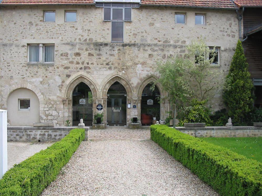 Hotel Abbaye Du Golf De Lesigny Luaran gambar